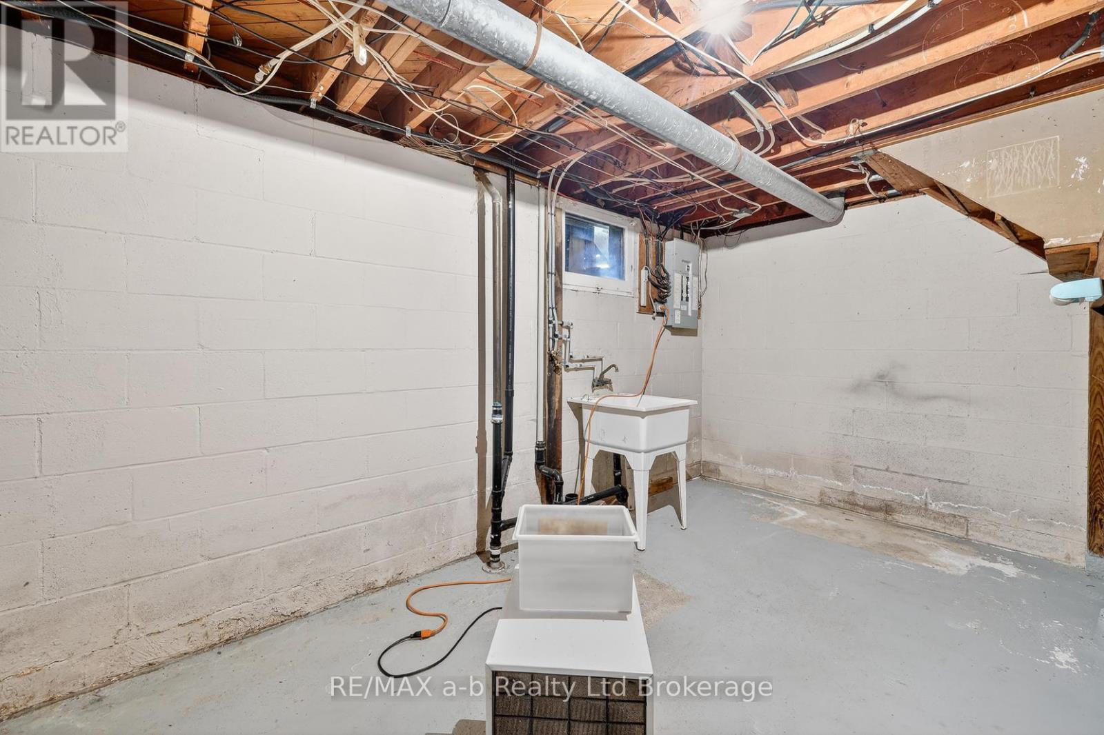 23 Glenn Avenue, Ingersoll, Ontario  N5C 2C9 - Photo 27 - X12916032