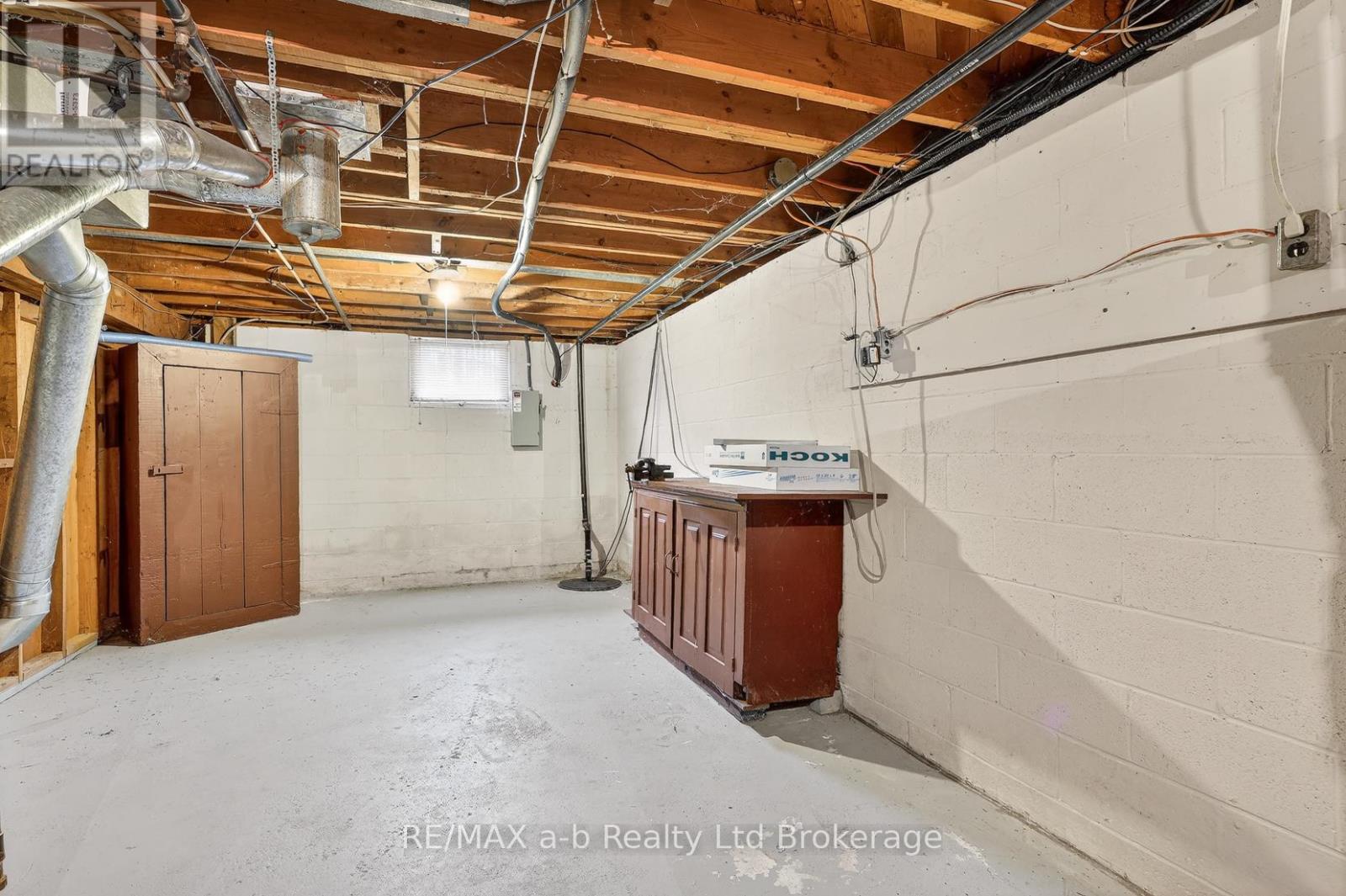 23 Glenn Avenue, Ingersoll, Ontario  N5C 2C9 - Photo 28 - X12916032