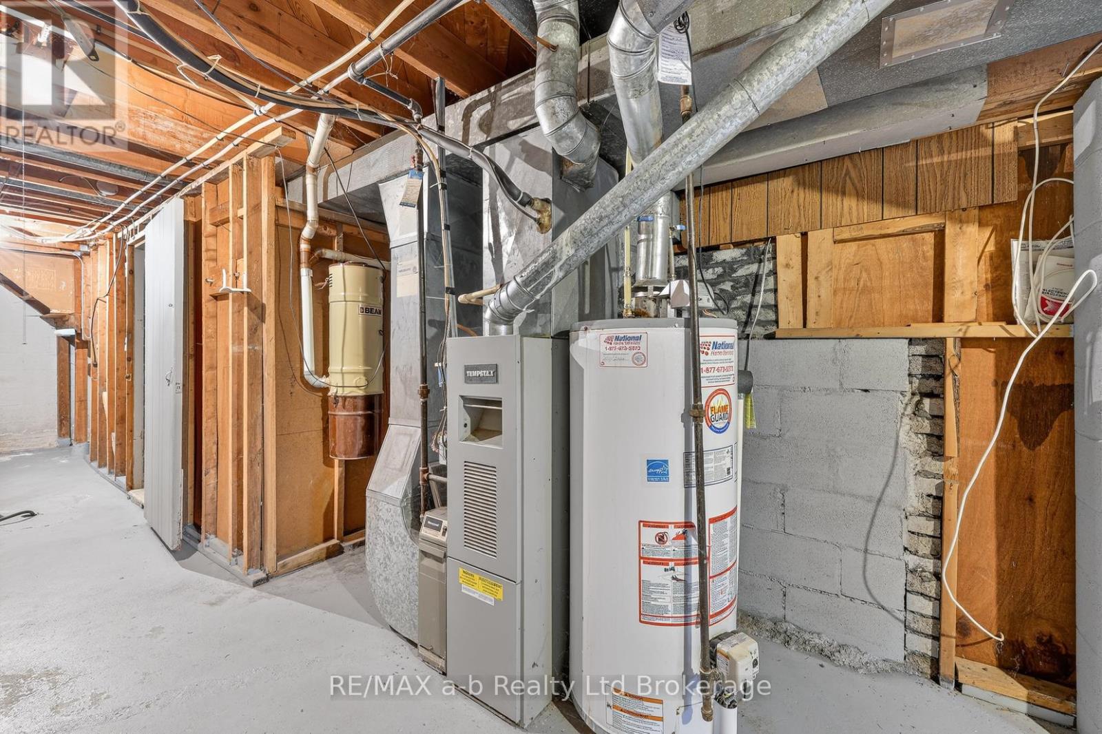 23 Glenn Avenue, Ingersoll, Ontario  N5C 2C9 - Photo 29 - X12916032