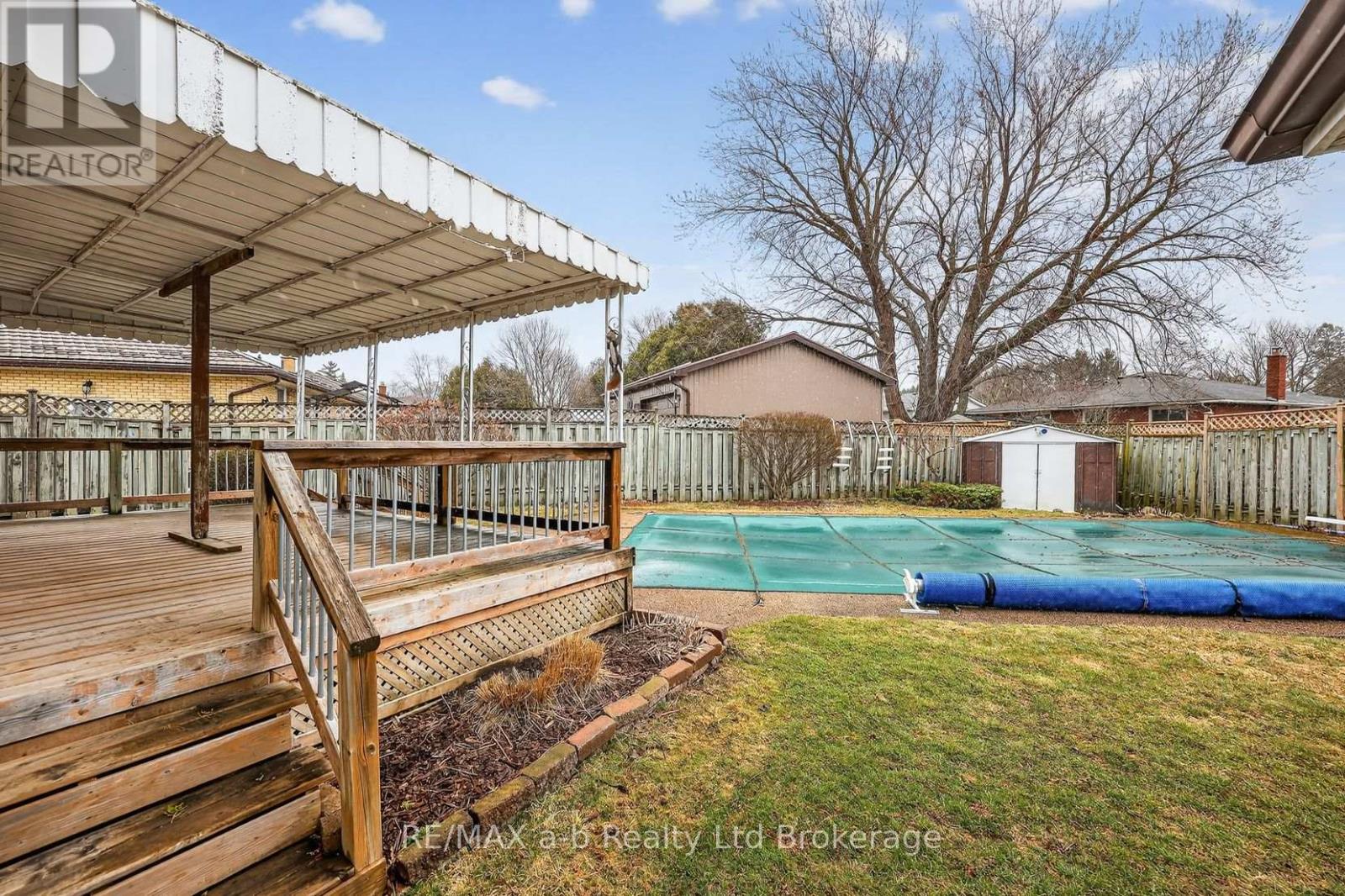 23 Glenn Avenue, Ingersoll, Ontario  N5C 2C9 - Photo 4 - X12916032