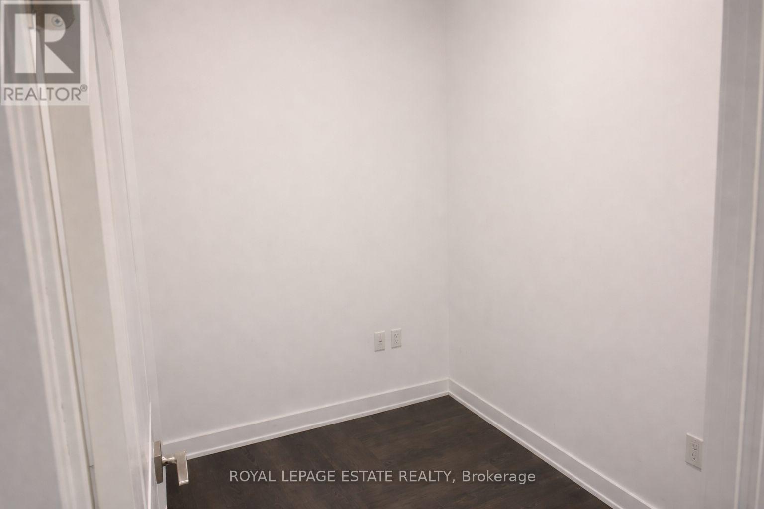 1606 - 85 Oneida Crescent, Richmond Hill, Ontario  L4B 0H4 - Photo 13 - N12915810