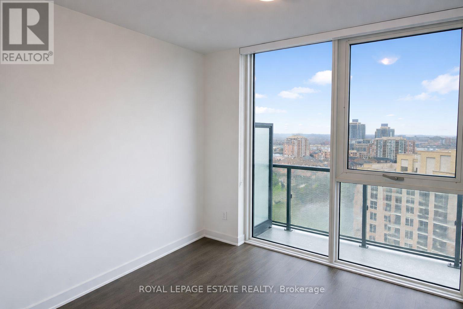 1606 - 85 Oneida Crescent, Richmond Hill, Ontario  L4B 0H4 - Photo 6 - N12915810