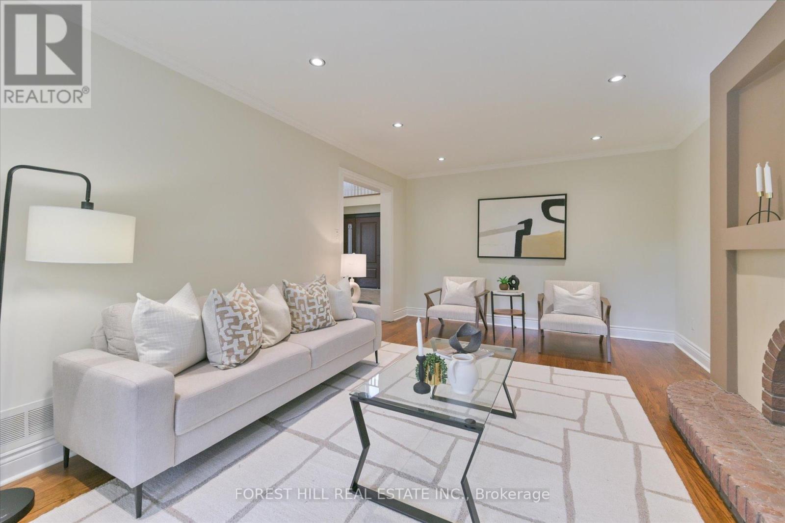 137 Marsi Road, Richmond Hill, Ontario  L4C 5R3 - Photo 18 - N12915820