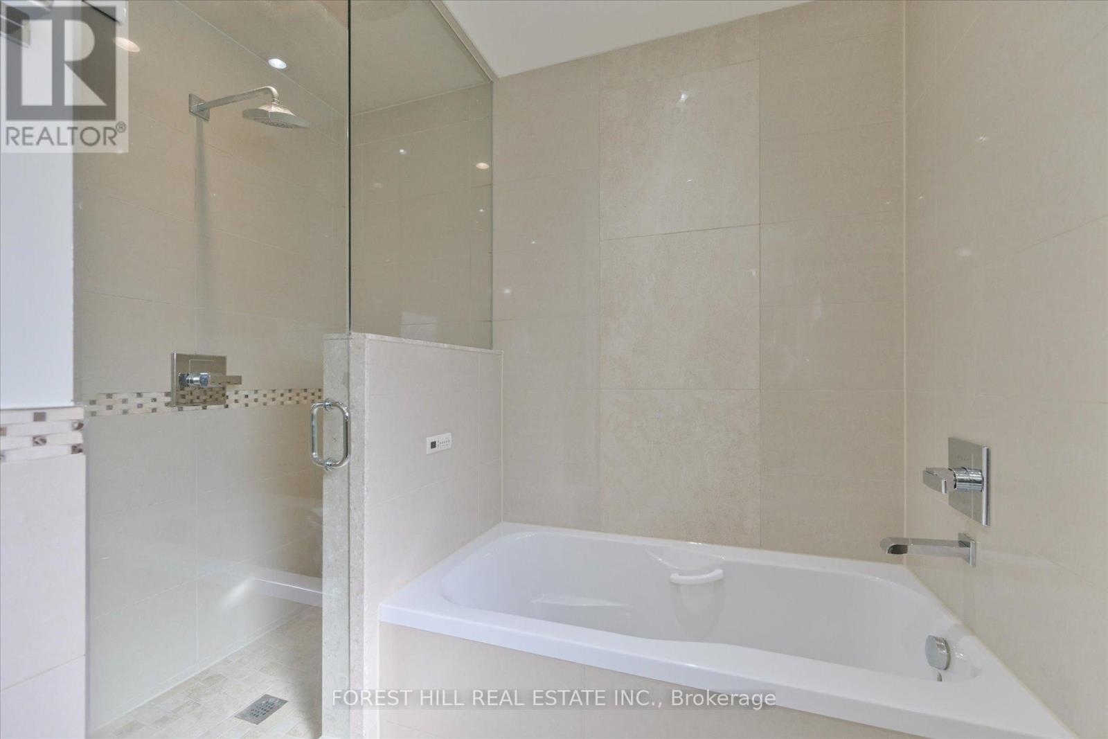 137 Marsi Road, Richmond Hill, Ontario  L4C 5R3 - Photo 30 - N12915820