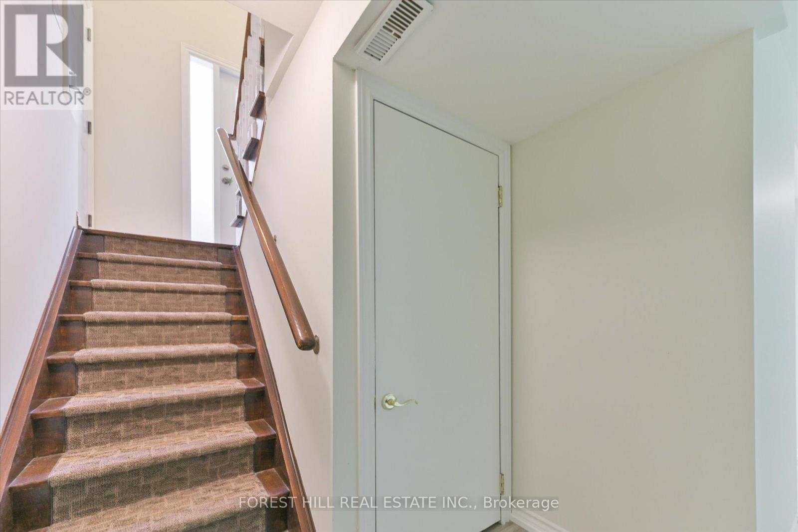 137 Marsi Road, Richmond Hill, Ontario  L4C 5R3 - Photo 43 - N12915820