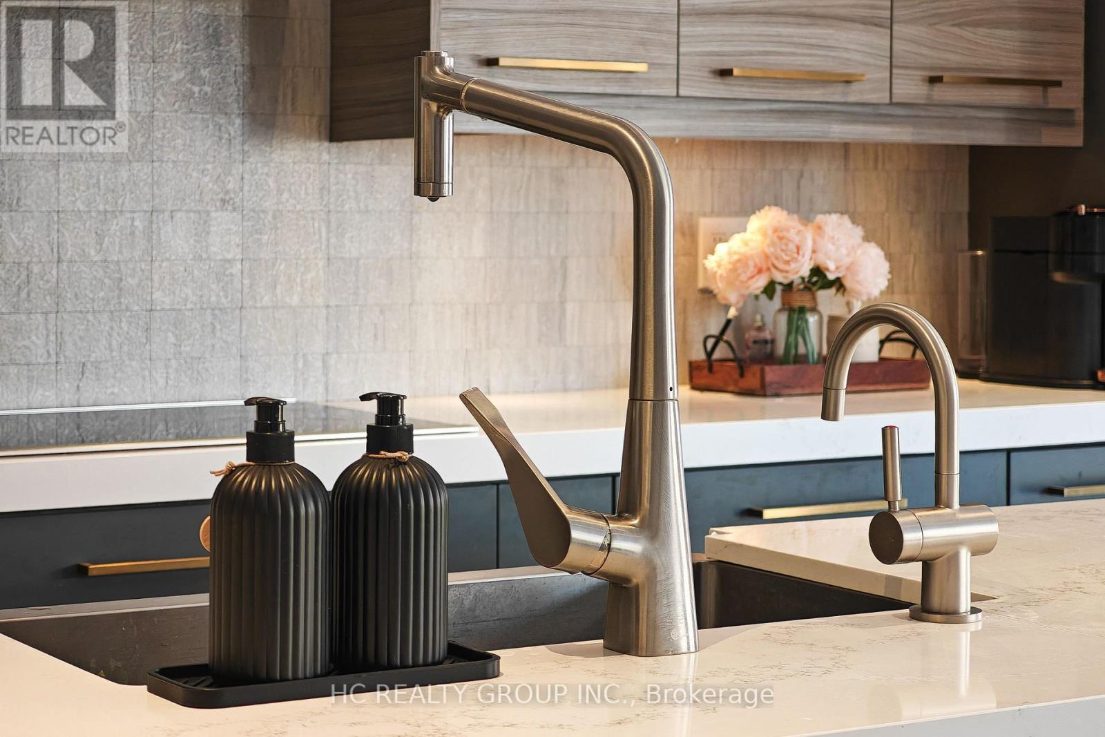 94 Manorheights Street, Richmond Hill, Ontario  L4S 2H5 - Photo 16 - N12915882