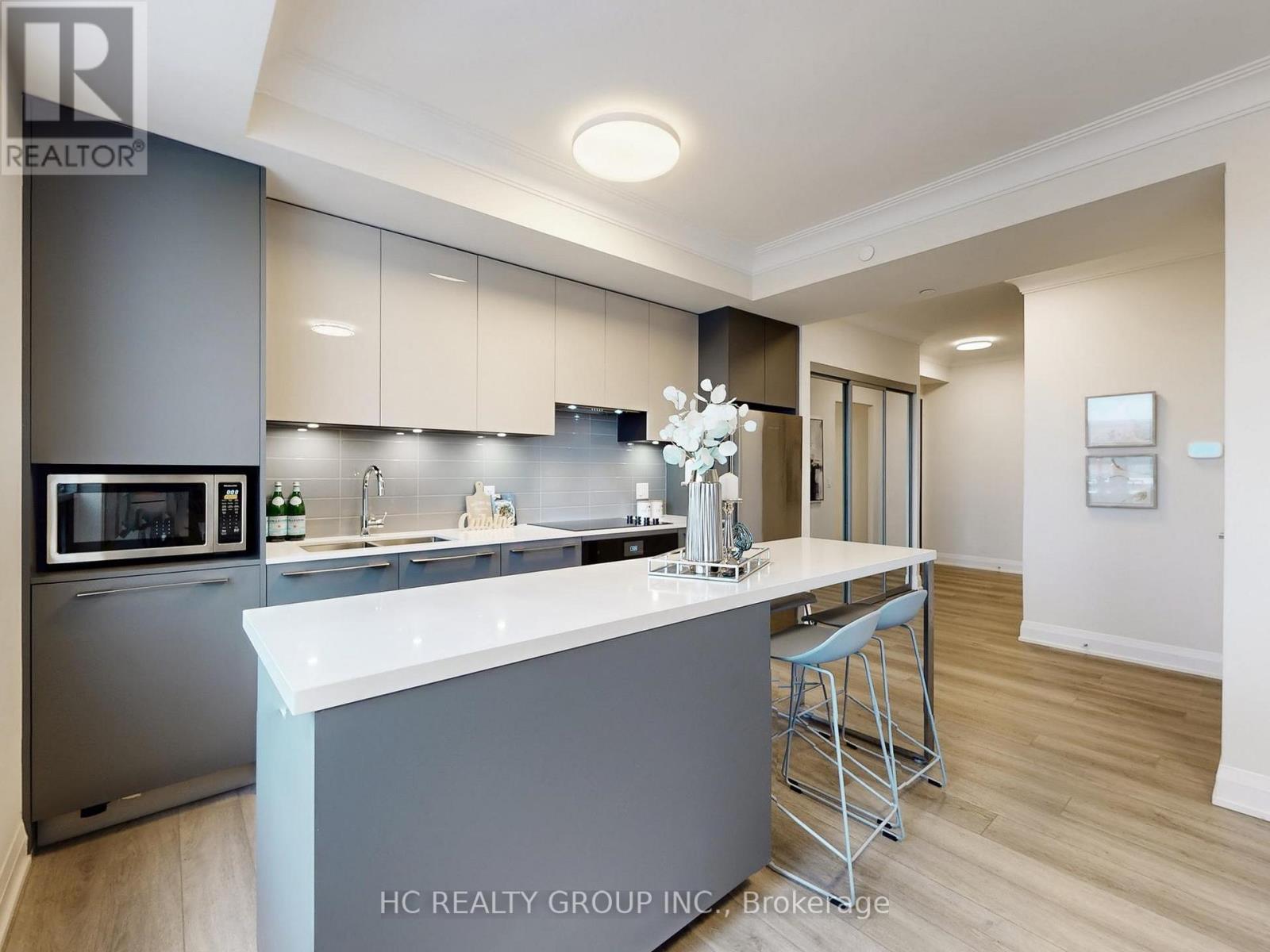 2808 - 18 Water Walk Drive, Markham, Ontario  L3R 6L5 - Photo 7 - N12915964