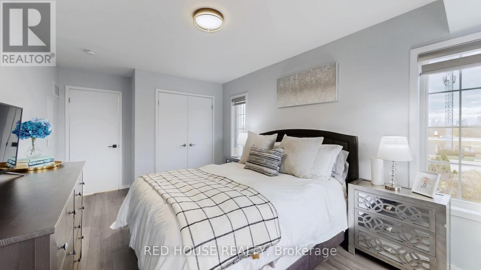 E08 - 26 Bruce Street, Vaughan, Ontario  L4L 1J4 - Photo 16 - N12916052