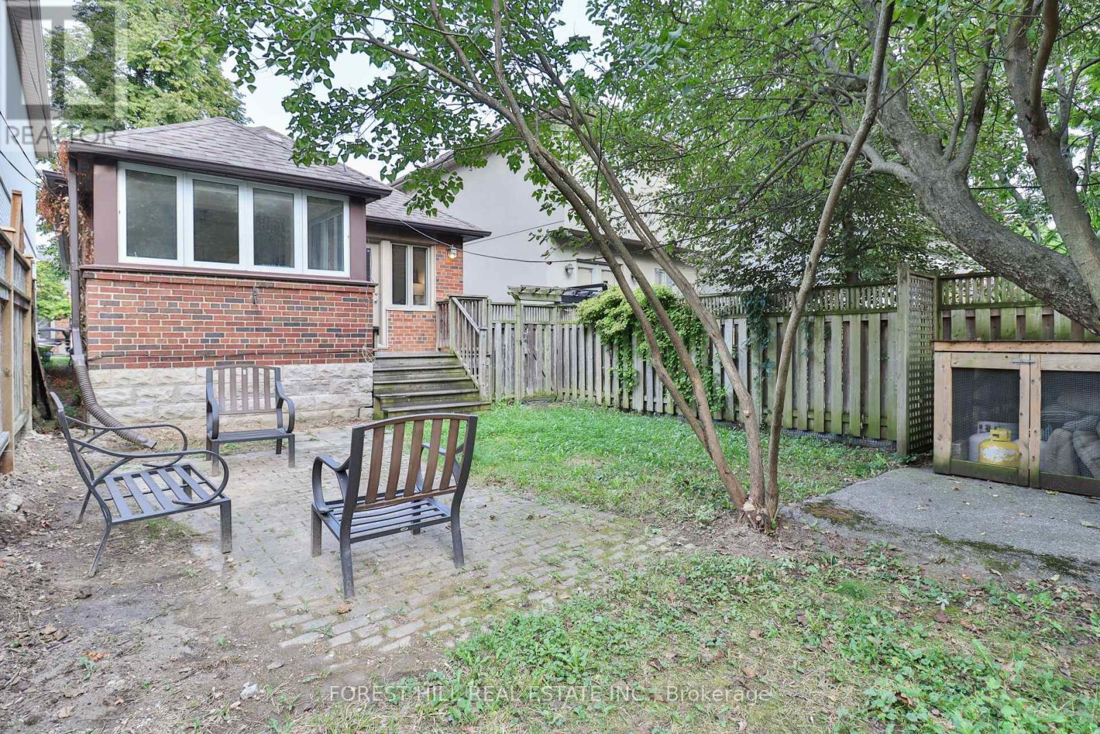 22 Whitewood Road, Toronto, Ontario  M4S 2X7 - Photo 29 - C12908736