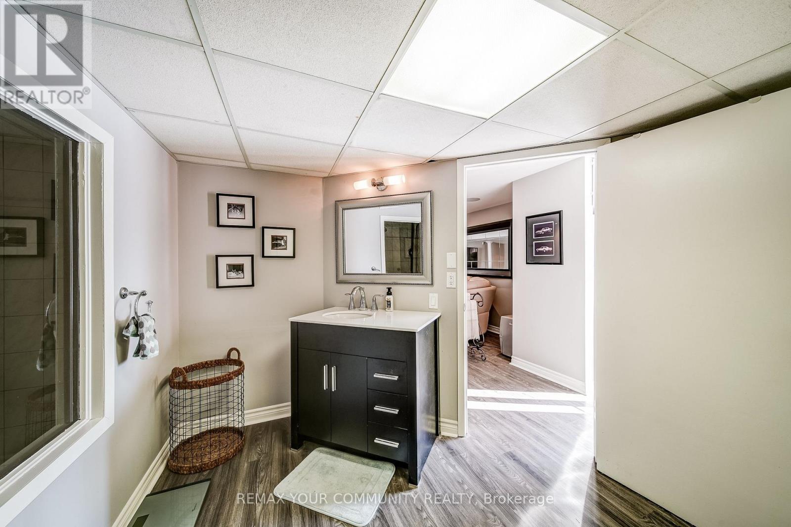 911 Ferndale Crescent, Newmarket, Ontario  L3Y 6B6 - Photo 32 - N12912906