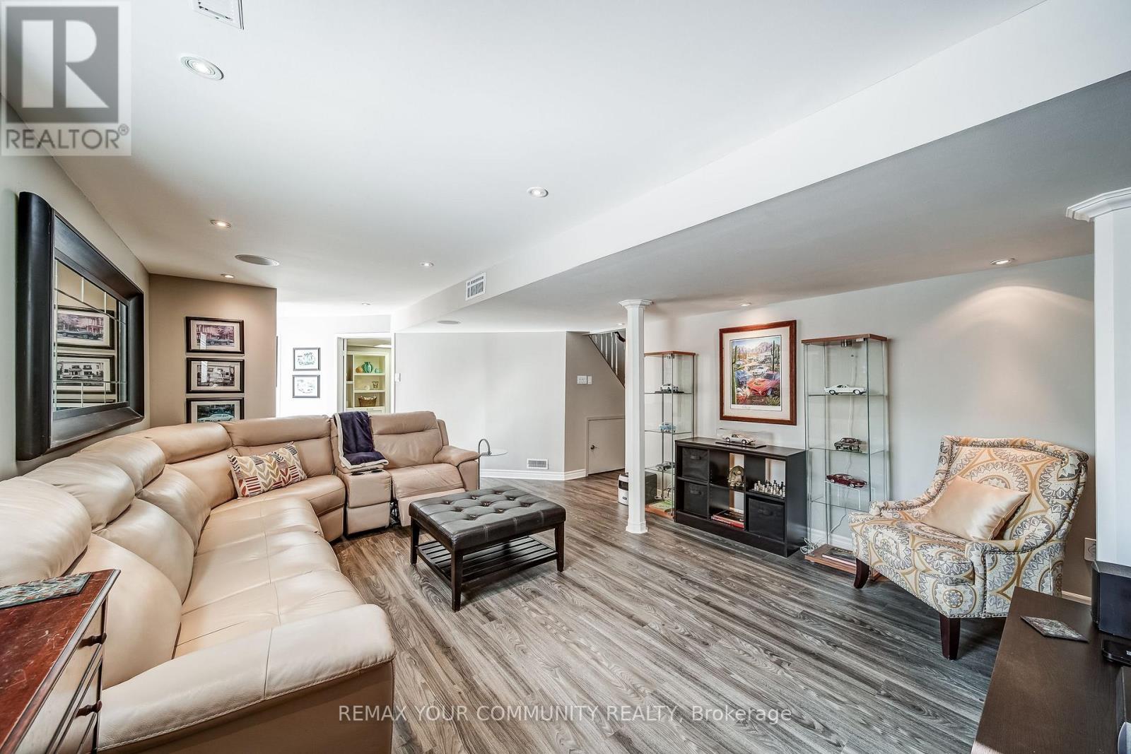 911 Ferndale Crescent, Newmarket, Ontario  L3Y 6B6 - Photo 29 - N12912906