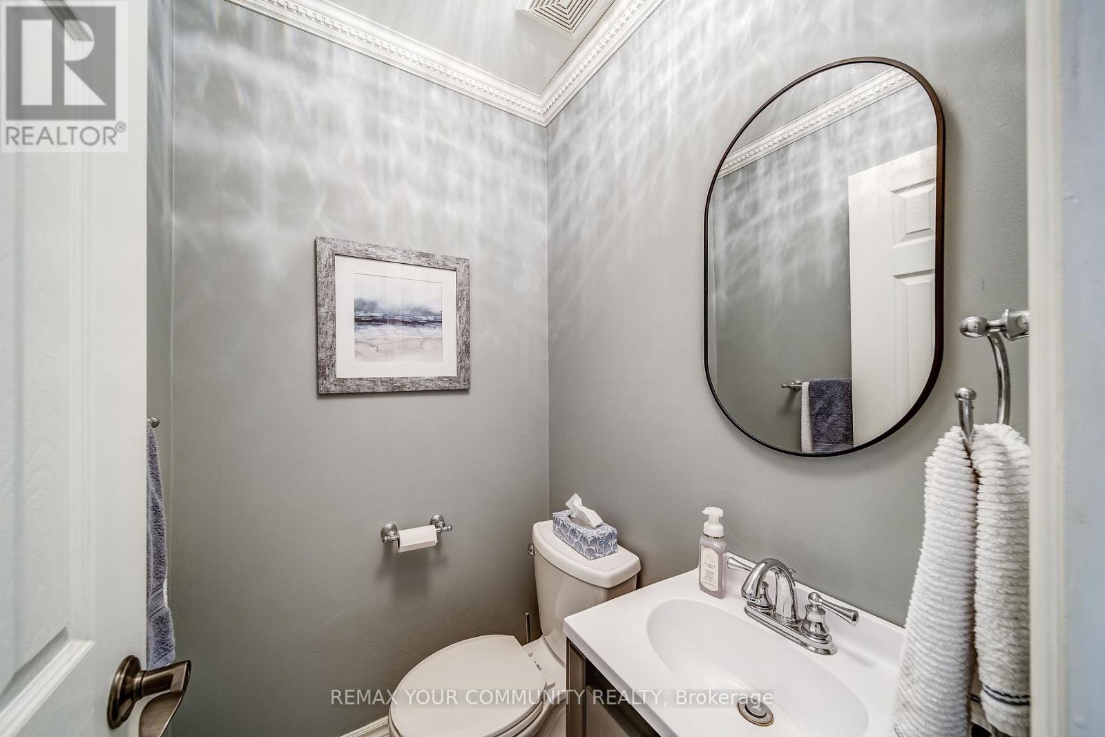 911 Ferndale Crescent, Newmarket, Ontario  L3Y 6B6 - Photo 17 - N12912906