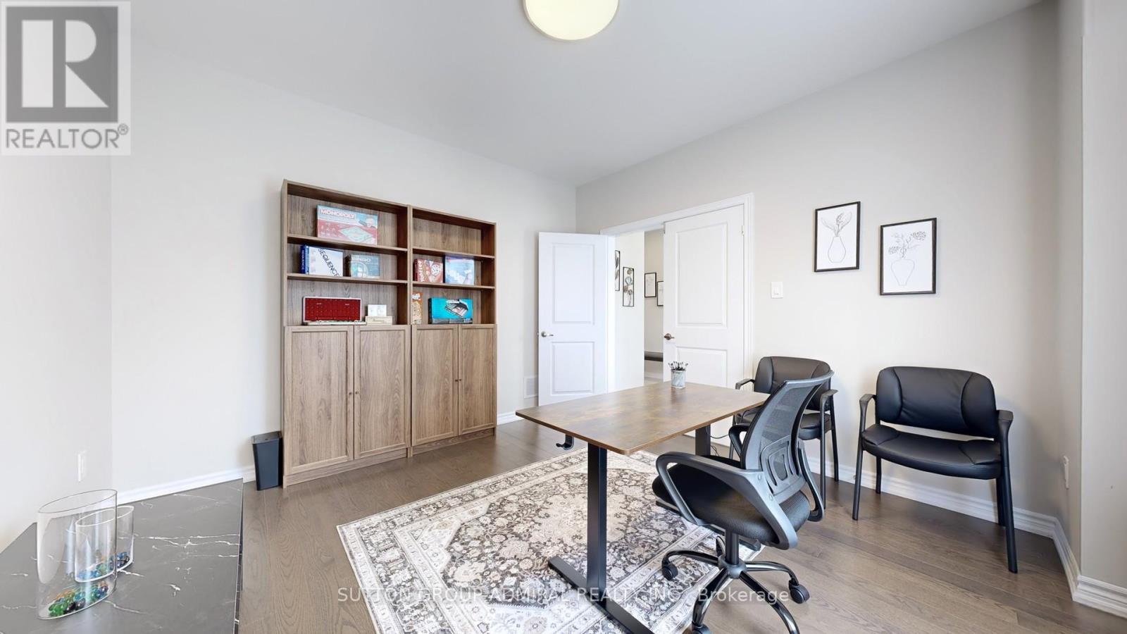 1629 Emberton Way, Innisfil, Ontario  L9S 0N4 - Photo 19 - N12915032