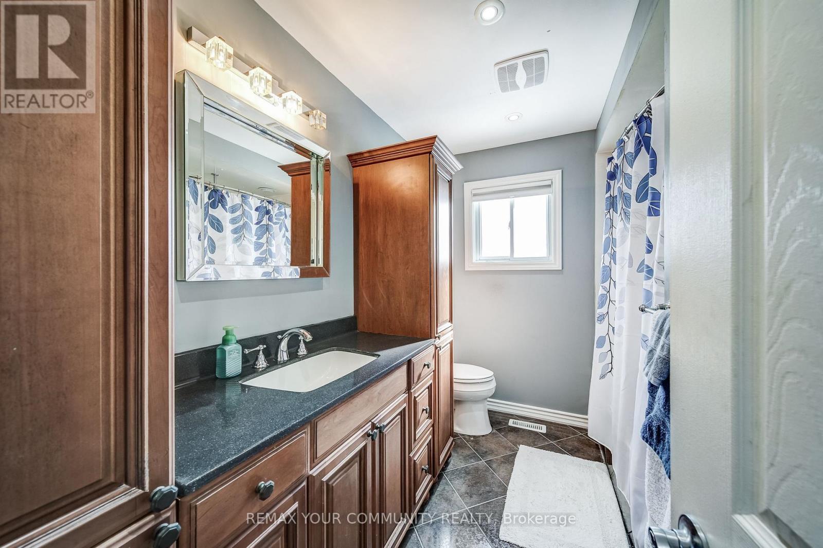 911 Ferndale Crescent, Newmarket, Ontario  L3Y 6B6 - Photo 26 - N12912906