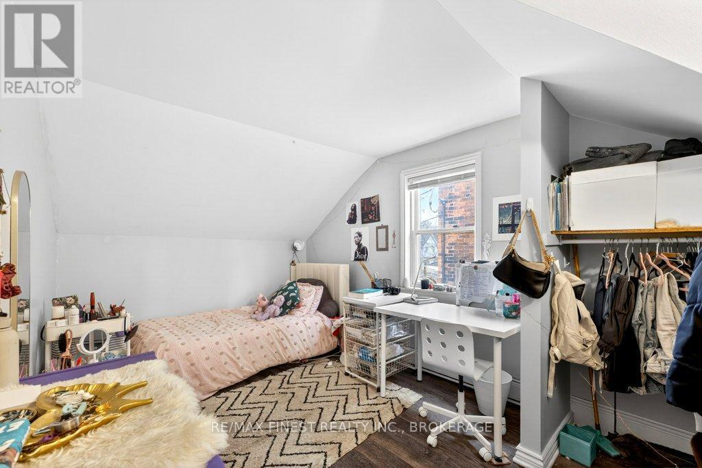 255-257 Earl Street, Kingston, Ontario  K7L 2H6 - Photo 13 - X12915998