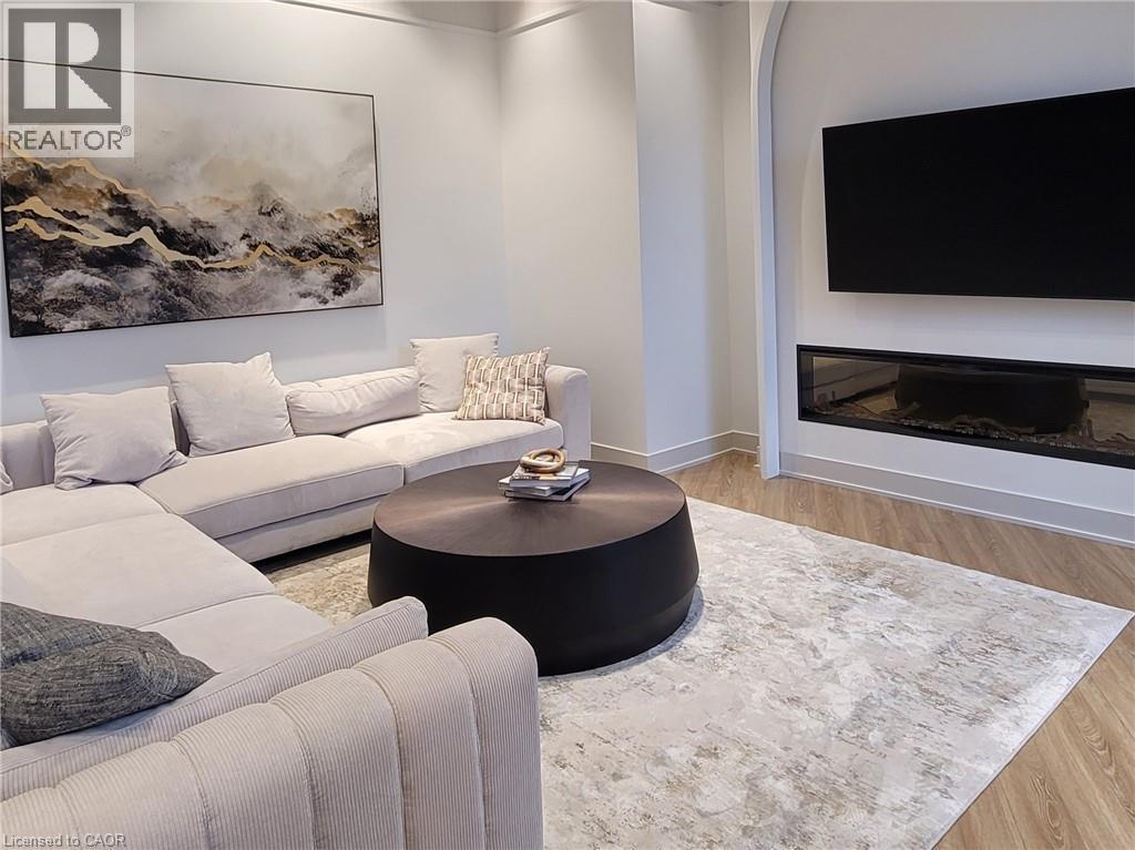 2088 James Street Unit# 802, Burlington, Ontario  L7R 2P7 - Photo 3 - 40814730