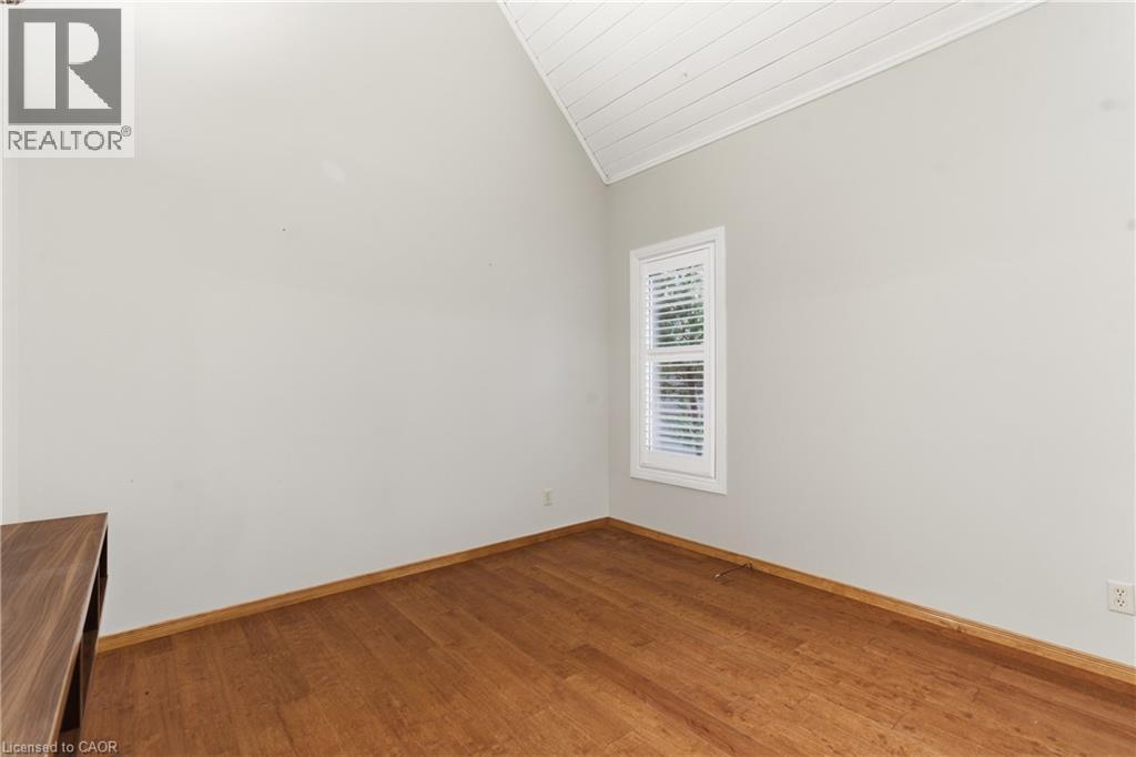 380 Churchill Court Unit# B, Waterloo, Ontario  N2L 6B4 - Photo 13 - 40812726