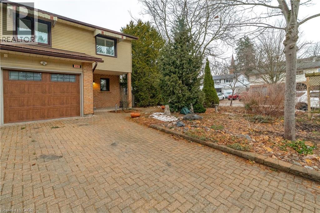 380 Churchill Court Unit# B, Waterloo, Ontario  N2L 6B4 - Photo 4 - 40812726