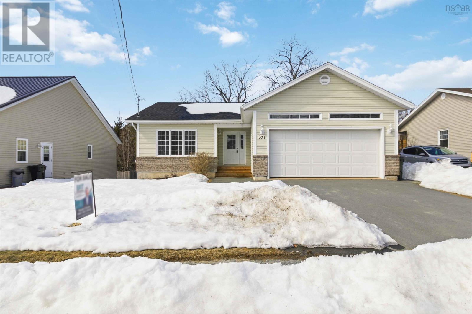 331 Hollingsworth Drive, Bridgewater, Nova Scotia