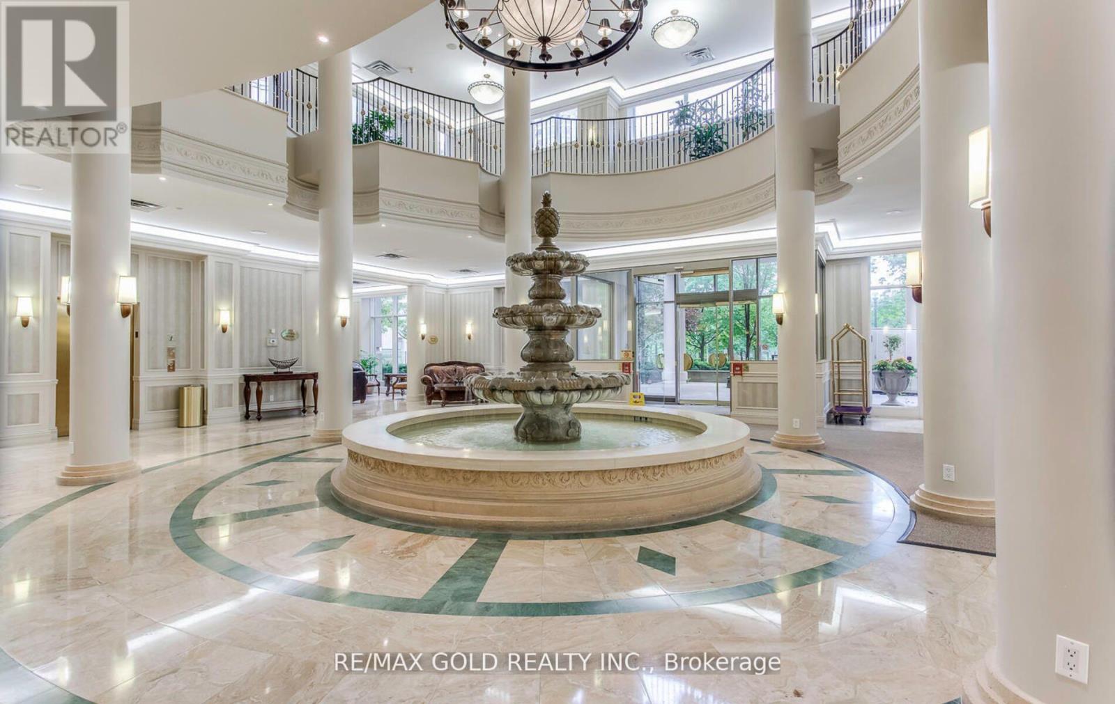 224 - 25 Kingsbridge Grdn Circle, Mississauga (Hurontario), Ontario  L5R 4B1 - Photo 4 - W12915798