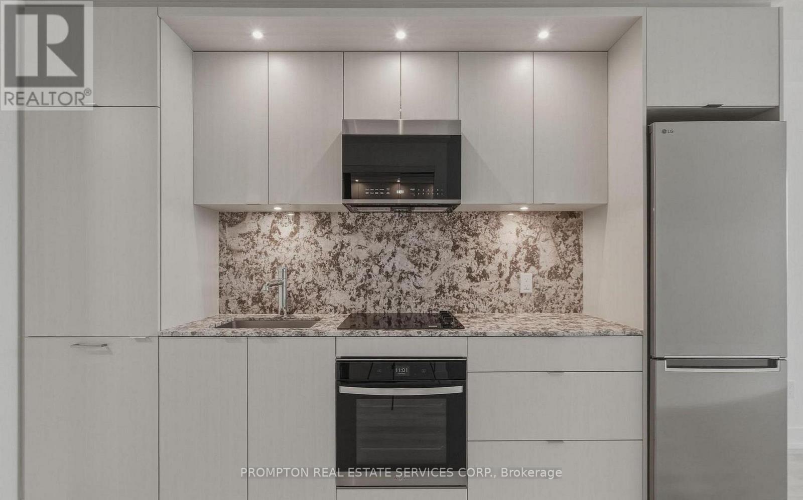 1609 - 60 Central Park Roadway, Toronto (Islington-City Centre West), Ontario  M9A 3K1 - Photo 4 - W12915826