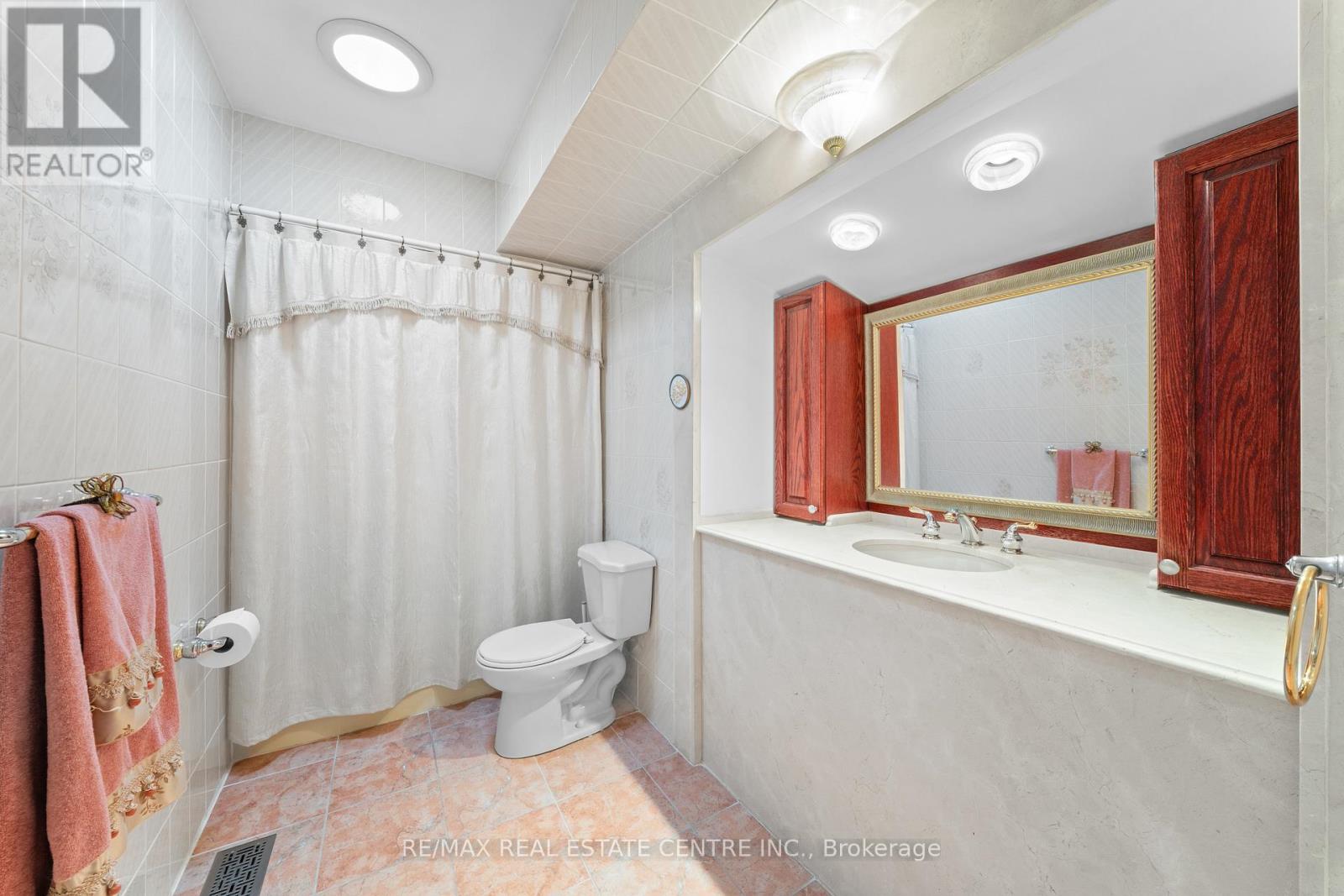 15 Blackthorn Lane, Brampton, Ontario  L6V 3K7 - Photo 32 - W12915850