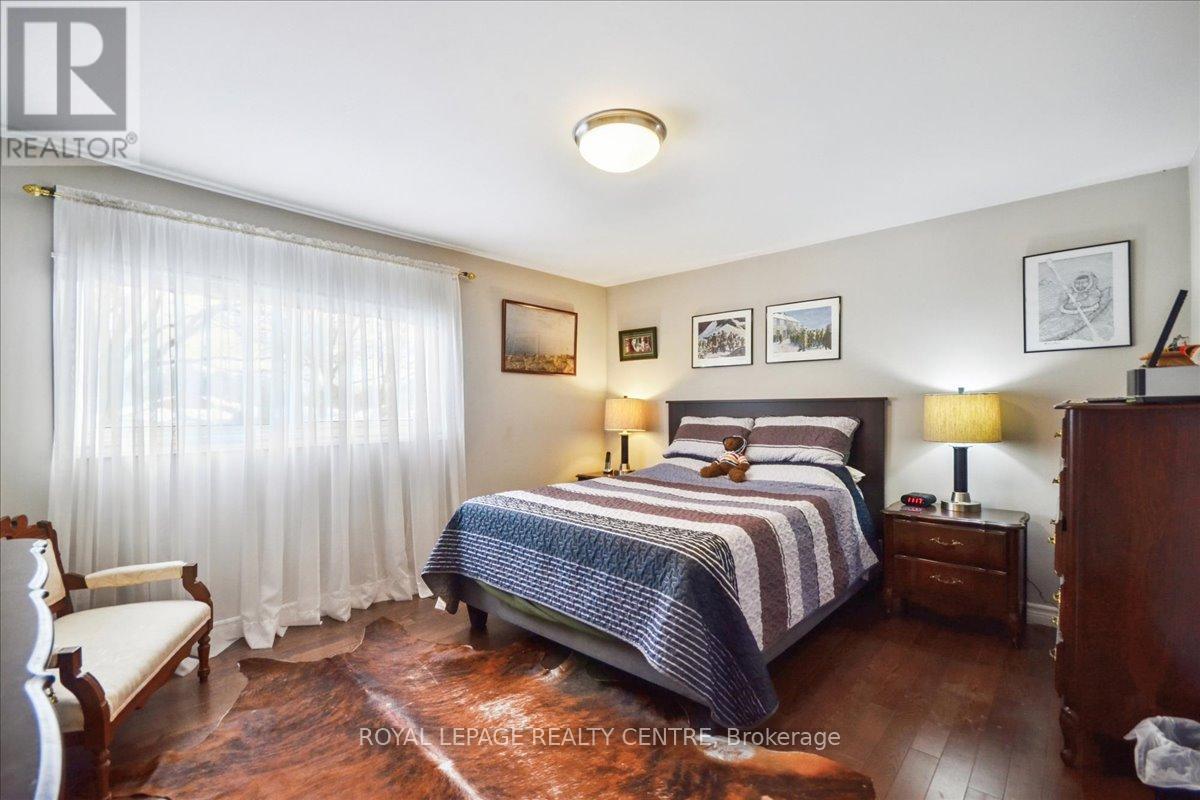 3316 Charmaine Heights, Mississauga, Ontario  L5A 3C1 - Photo 20 - W12915864