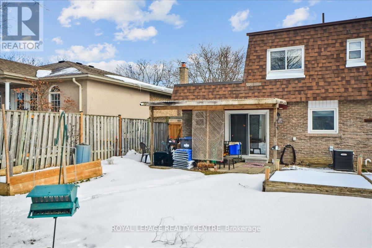 3316 Charmaine Heights, Mississauga, Ontario  L5A 3C1 - Photo 32 - W12915864