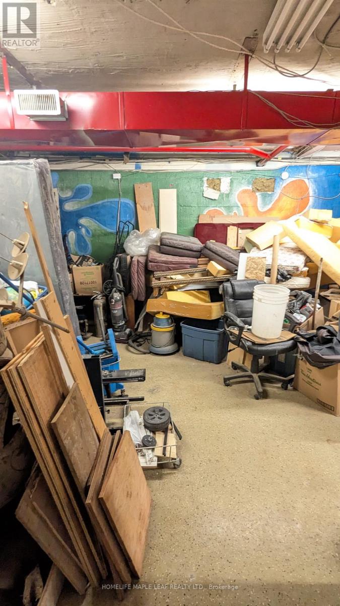 19 John Street, Toronto, Ontario  M9N 1J2 - Photo 10 - W12915956