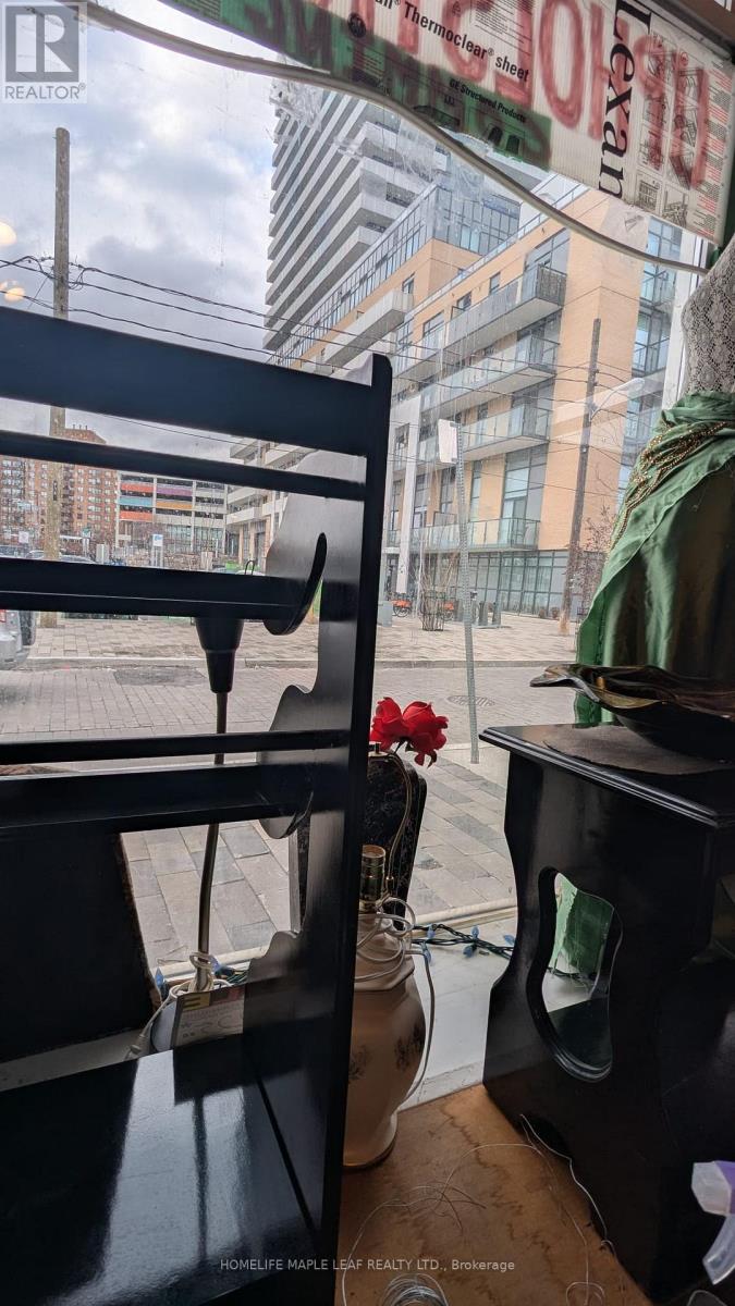 19 John Street, Toronto, Ontario  M9N 1J2 - Photo 23 - W12915956