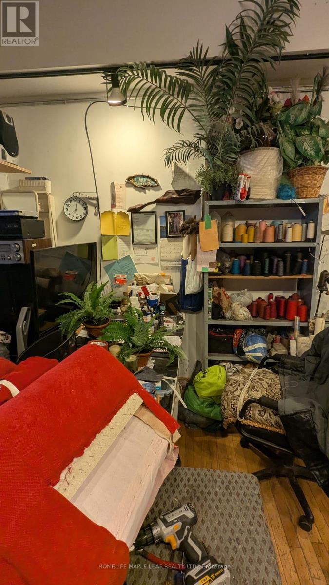 19 John Street, Toronto, Ontario  M9N 1J2 - Photo 27 - W12915956