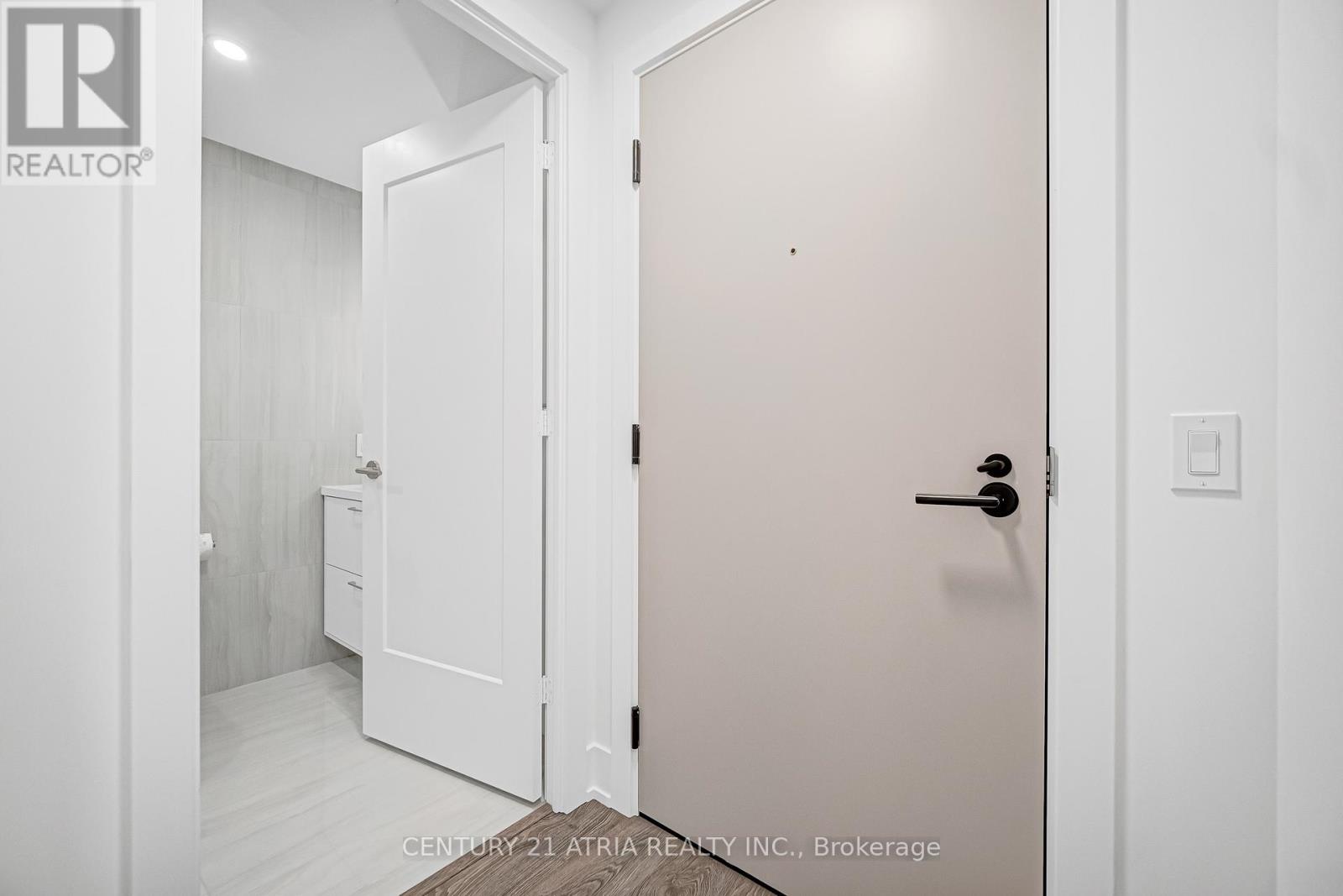 501 - 858 Dupont Street, Toronto (Dovercourt-Wallace Emerson-Junction), Ontario  M6G 0C1 - Photo 6 - W12915958