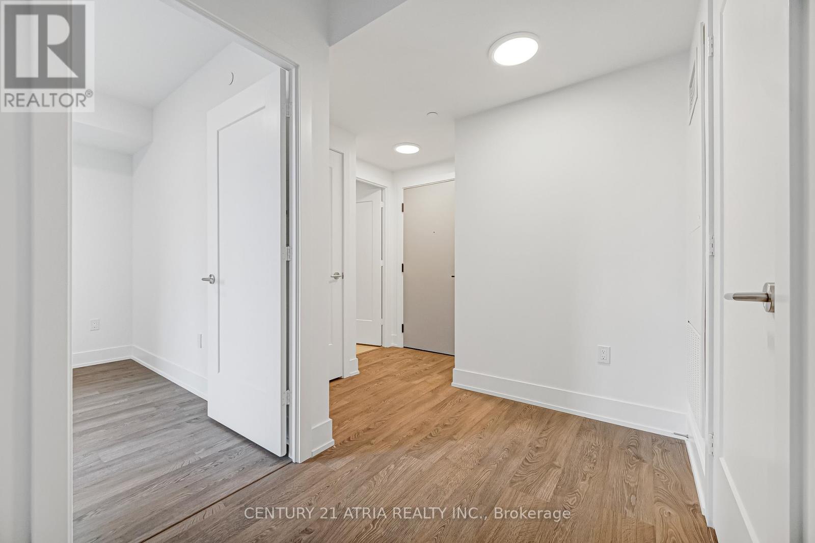 501 - 858 Dupont Street, Toronto (Dovercourt-Wallace Emerson-Junction), Ontario  M6G 0C1 - Photo 7 - W12915958