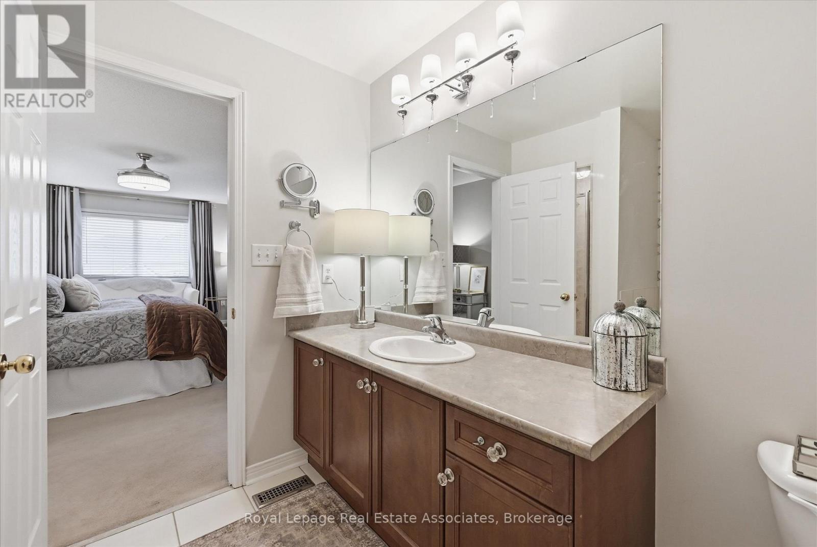 41 - 4241 Sarazen Drive, Burlington, Ontario  L7M 5B7 - Photo 26 - W12916014