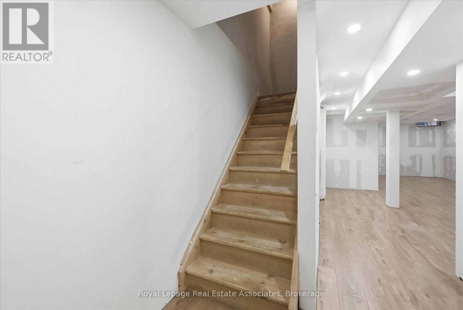 41 - 4241 Sarazen Drive, Burlington, Ontario  L7M 5B7 - Photo 36 - W12916014