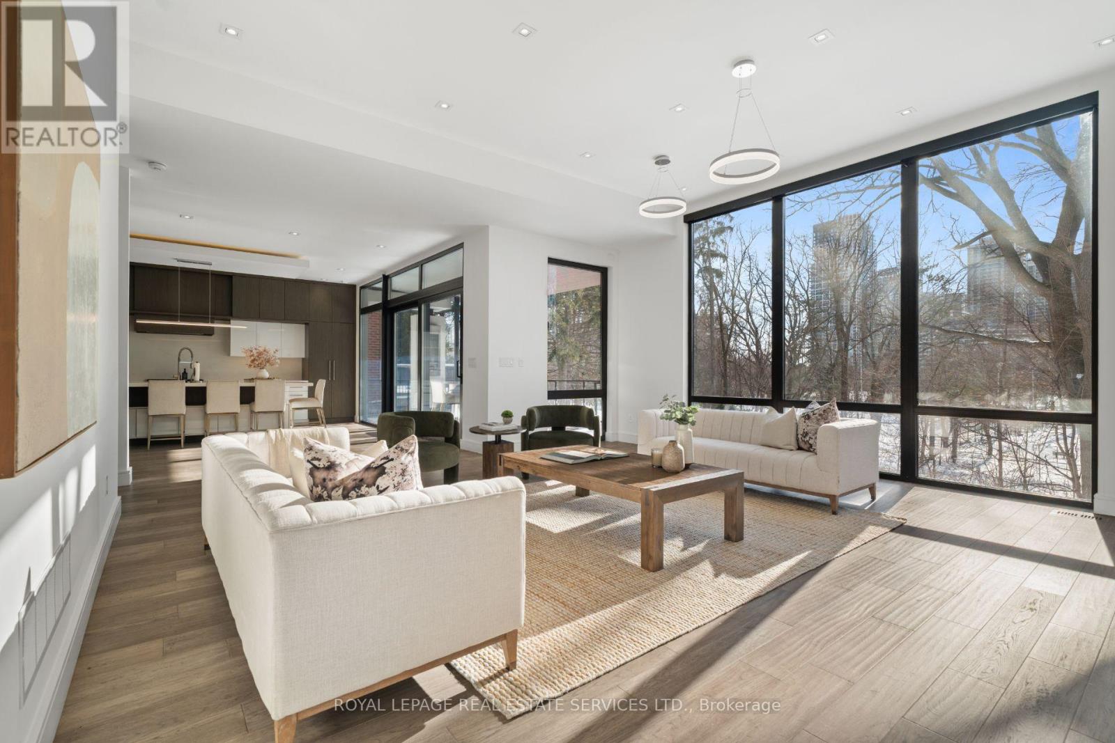 96 Montgomery Road, Toronto, Ontario  M9A 3N5 - Photo 14 - W12916026