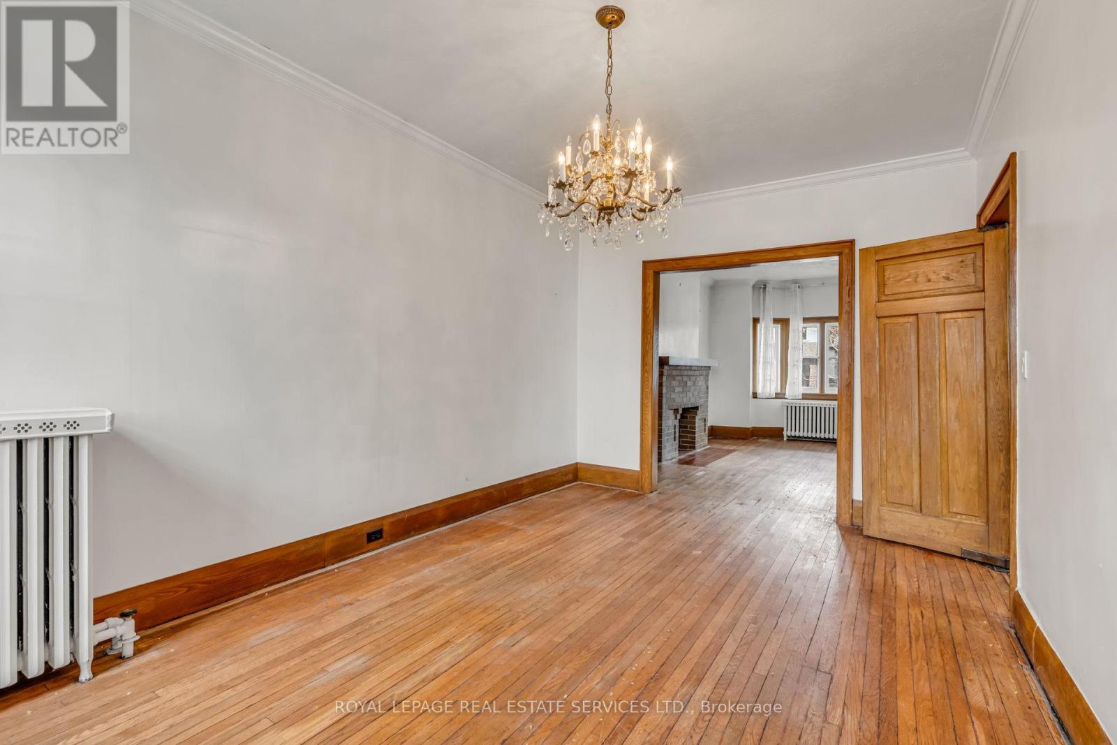 116 Colbeck Street, Toronto, Ontario  M6S 1V4 - Photo 14 - W12916028