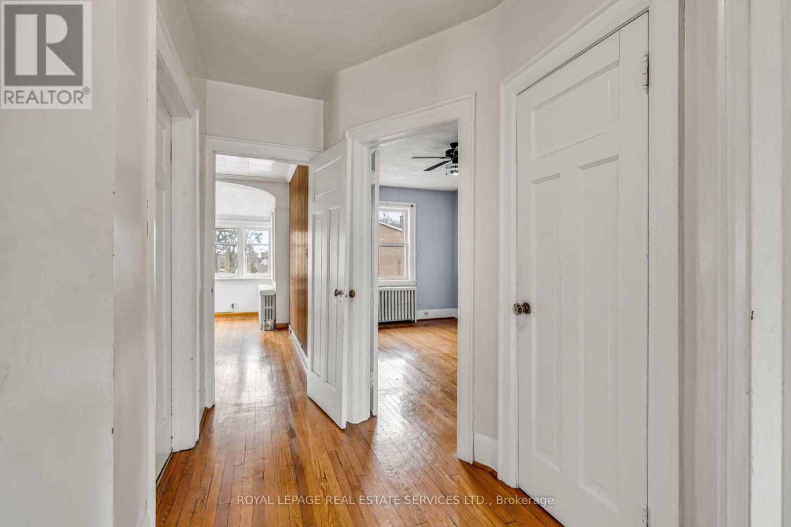 116 Colbeck Street, Toronto, Ontario  M6S 1V4 - Photo 27 - W12916028