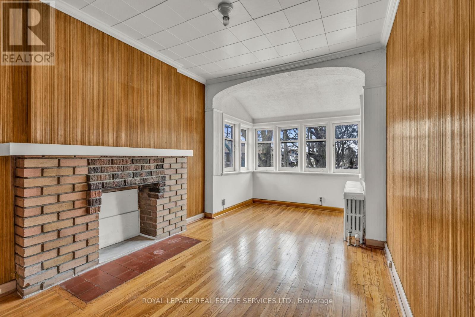 116 Colbeck Street, Toronto, Ontario  M6S 1V4 - Photo 30 - W12916028