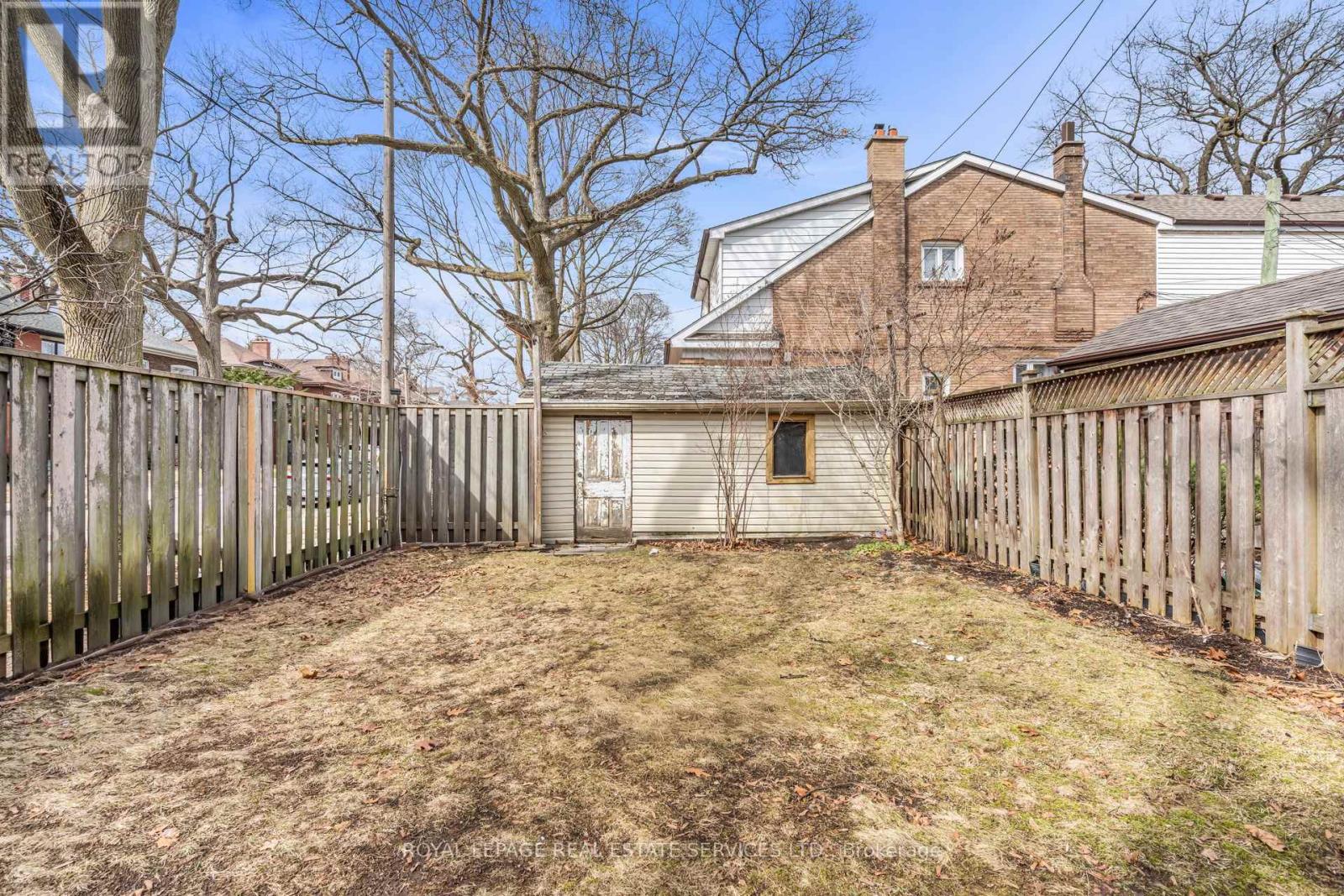 116 Colbeck Street, Toronto, Ontario  M6S 1V4 - Photo 36 - W12916028