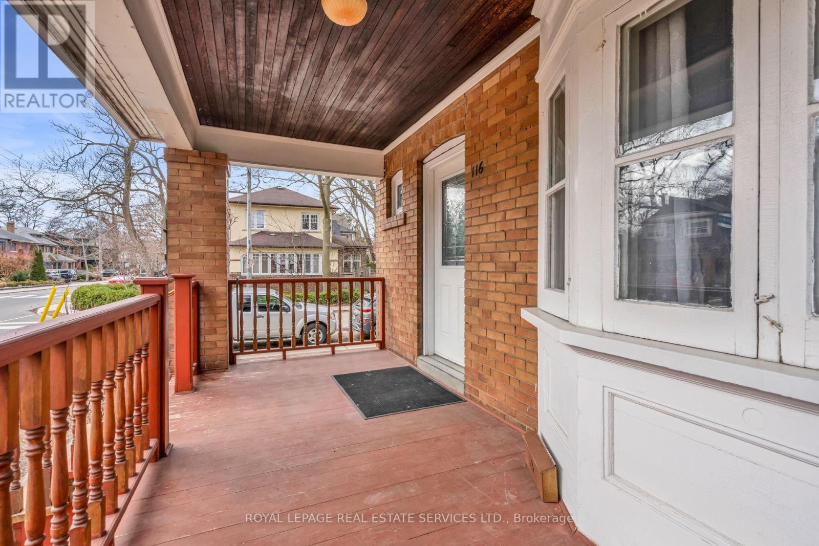 116 Colbeck Street, Toronto, Ontario  M6S 1V4 - Photo 5 - W12916028