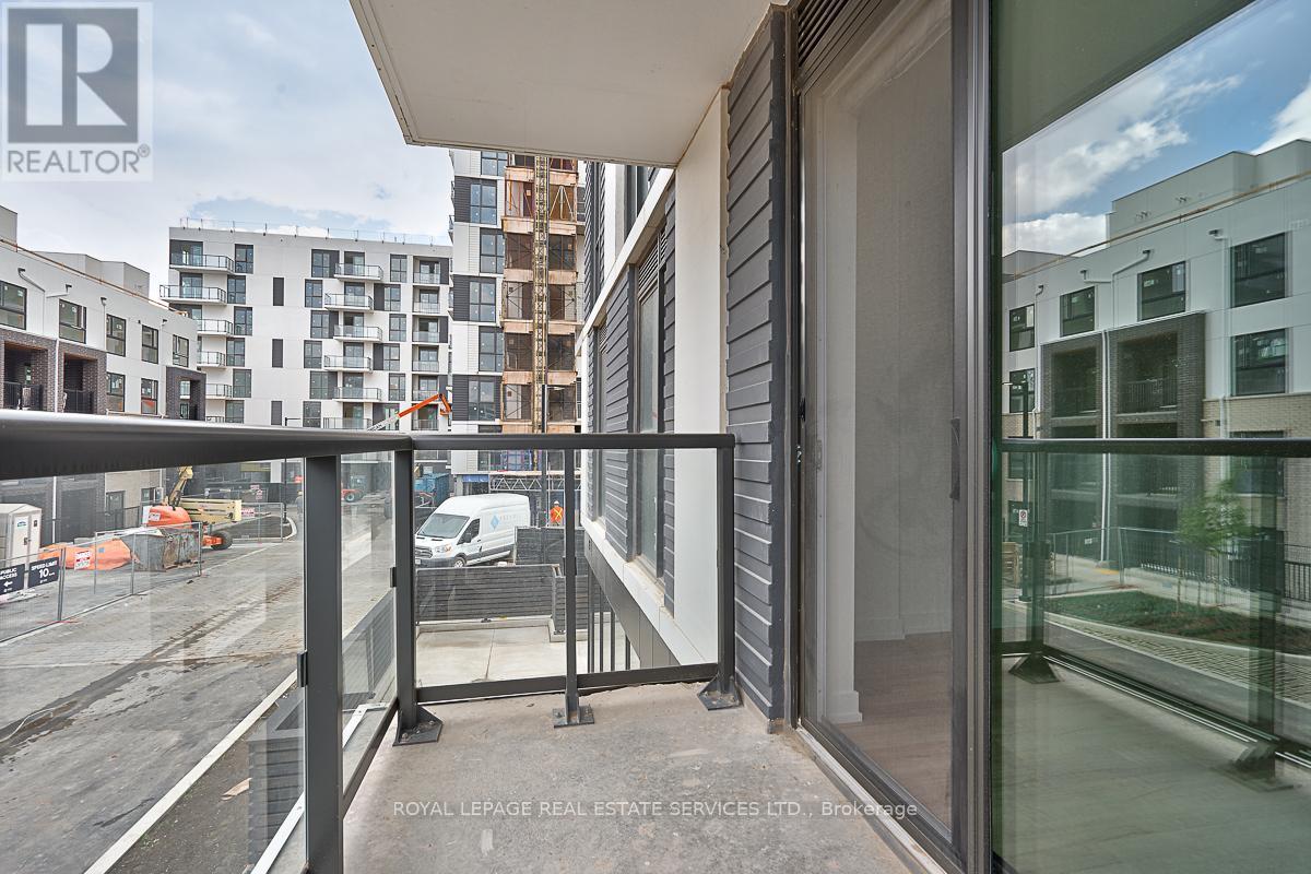 202 - 345 Wheat Boom Drive, Oakville, Ontario  L6H 7X4 - Photo 13 - W12916046