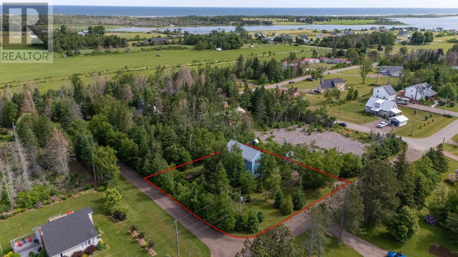 10 Pine Street, Brackley Beach, Prince Edward Island  C1E 2W1 - Photo 3 - 202605348