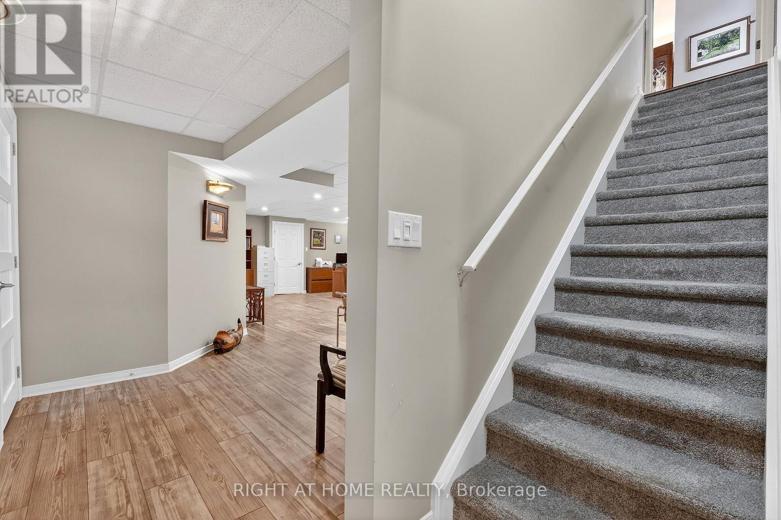 2 Seyval Place, Niagara-On-The-Lake, Ontario  L0S 1J0 - Photo 26 - X12888350