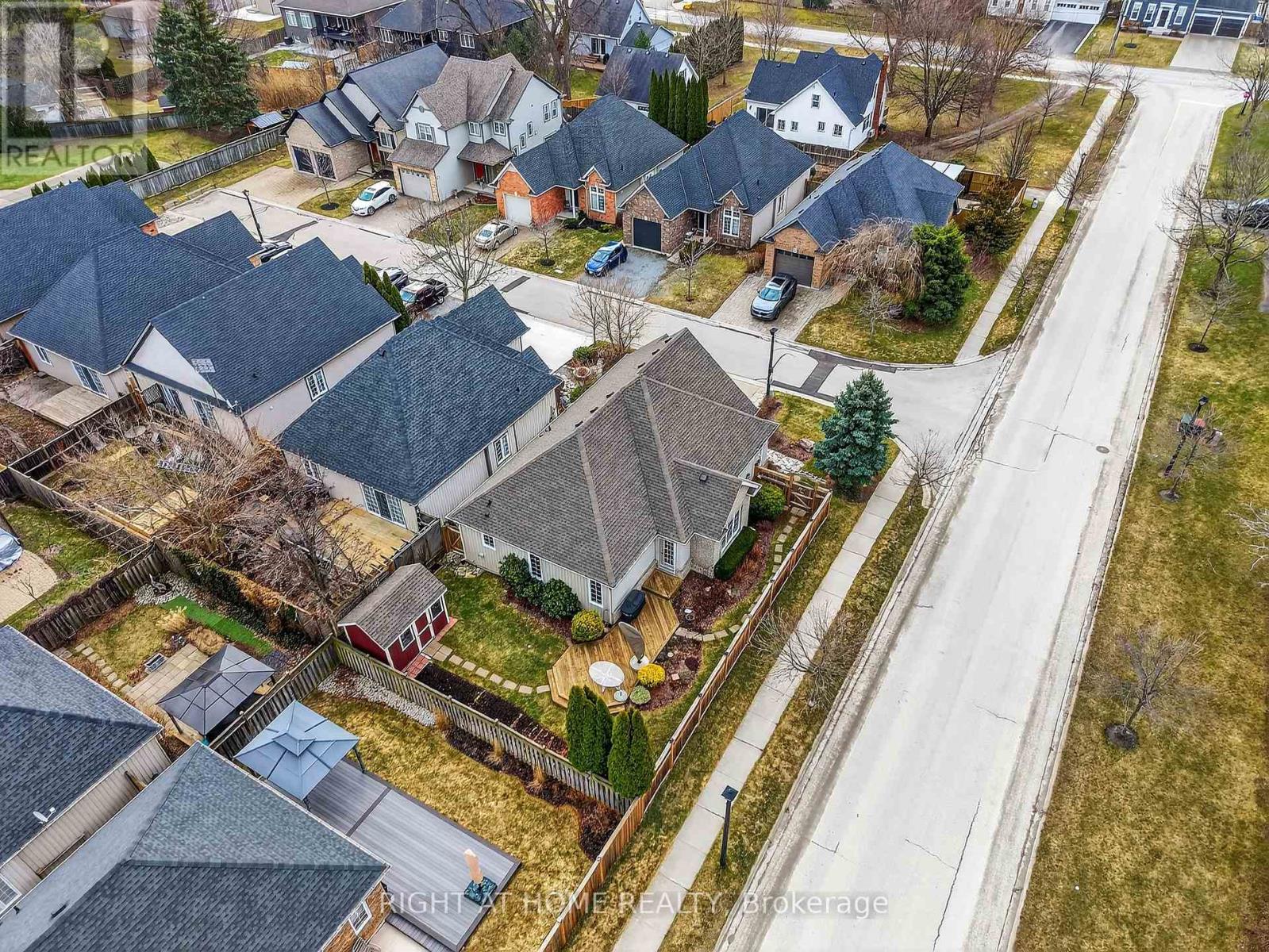 2 Seyval Place, Niagara-On-The-Lake, Ontario  L0S 1J0 - Photo 48 - X12888350