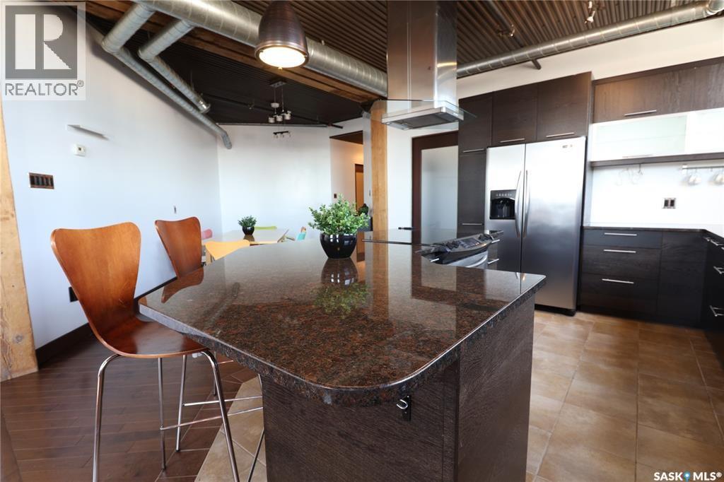 302 1275 Broad Street, Regina, Saskatchewan  S4R 1Y2 - Photo 1 - SK031197