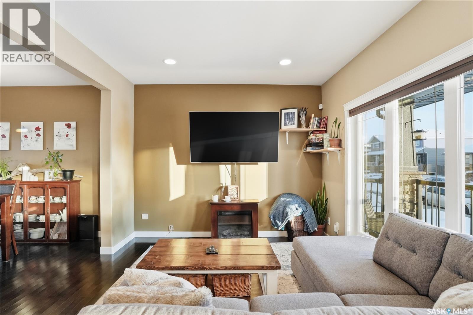 118 Rajput Way, Saskatoon, Saskatchewan  S7W 0L4 - Photo 4 - SK031147