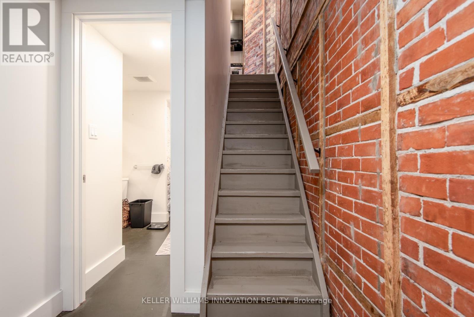 B - 72 Waterloo Avenue, Guelph, Ontario  N1H 3H5 - Photo 17 - X12915802