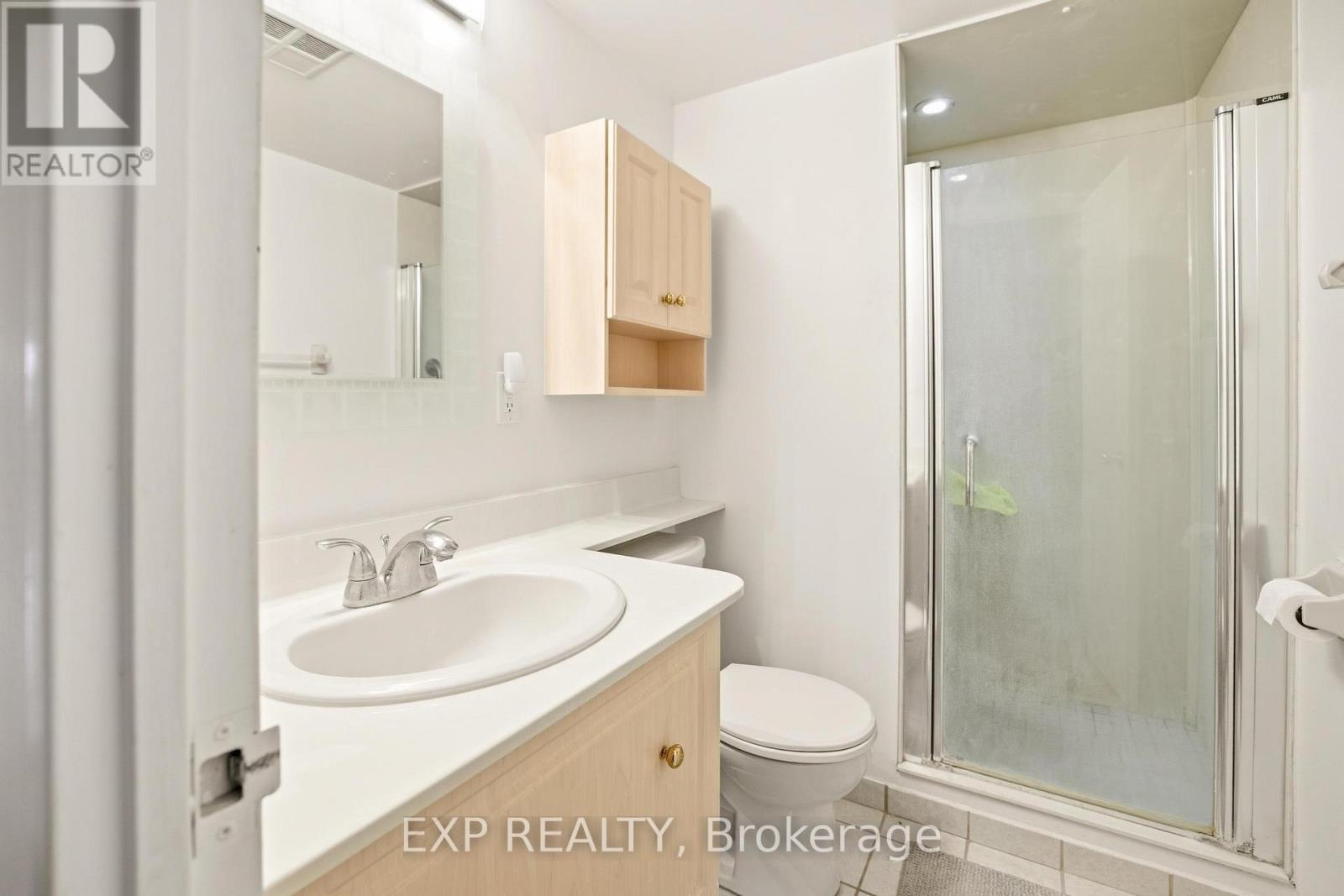 300 Keats Way, Waterloo, Ontario  N2L 6E6 - Photo 13 - X12915856