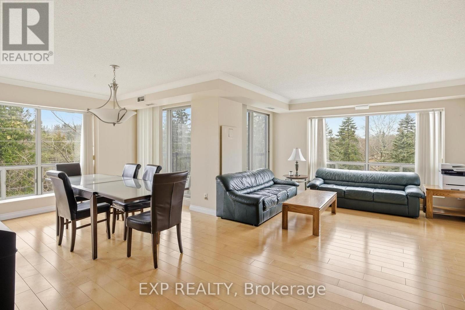 300 Keats Way, Waterloo, Ontario  N2L 6E6 - Photo 20 - X12915856